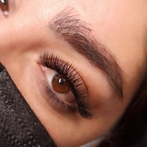 بعد از اکستنشن مژه